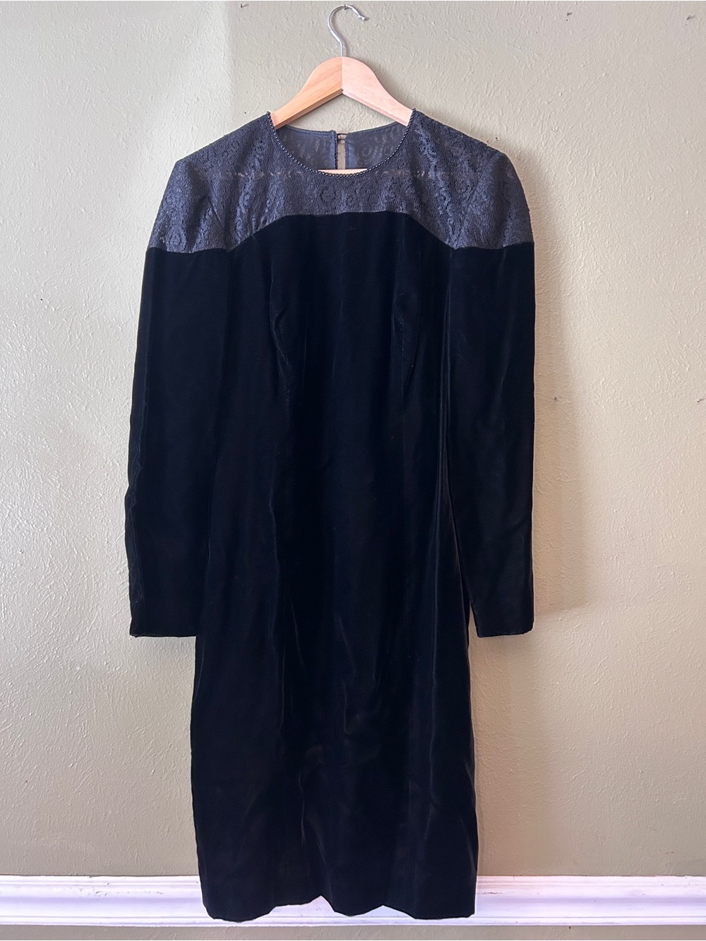Vintage 90s Liz Claiborne Black Velvet Long-Sleeve Dress with Lace Yoke
